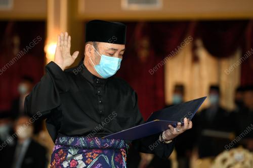 DATUK HAJIJI NOOR