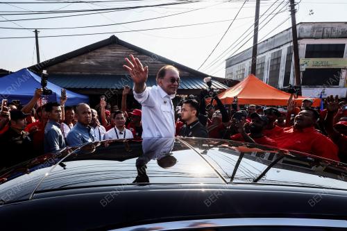 DATUK SERI ANWAR IBRAHIM