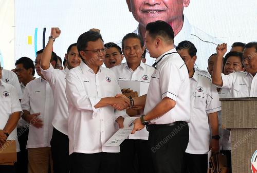 PARTI WARISAN