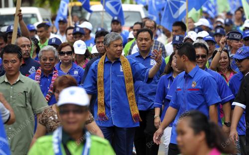 PRN06_25042016_PENAMAAN_CALON