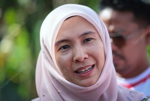 NURUL IZZAH ANWAR