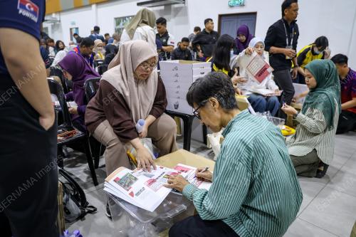 PERSIAPAN PETUGAS SPR