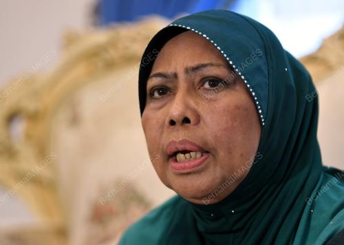 MANIS BUKA MOHD DARAH