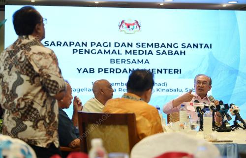 DATUK SERI ANWAR IBRAHIM