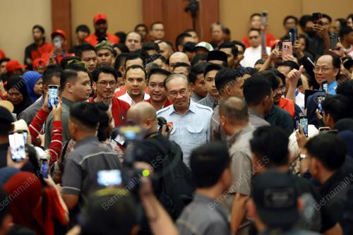 DATUK SERI ANWAR IBRAHIM