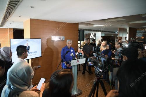 DATUK SERI DR AHMAD ZAHID HAMIDI