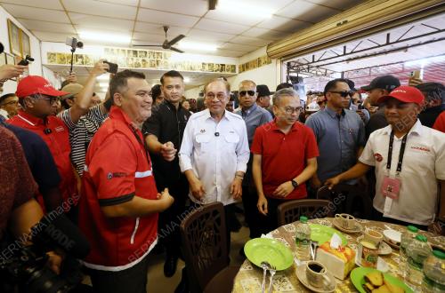 DATUK SERI ANWAR IBRAHIM
