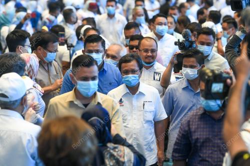 MAJLIS PELANCARAN VISI DAN MISI WARISAN PLUS