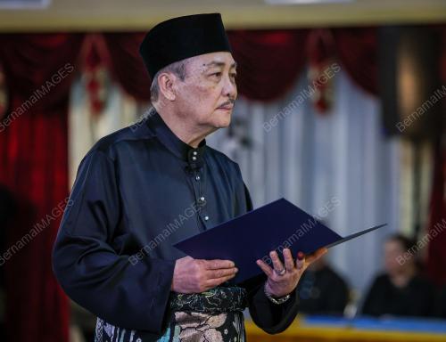 DATUK SERI HAJIJI NOOR