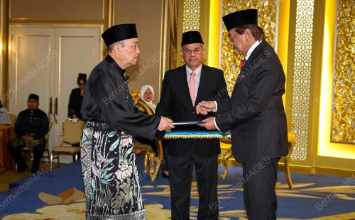 DATUK SERI HAJIJI NOOR