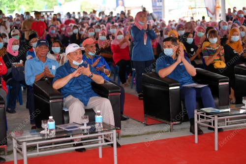 DATUK SERI MOHAMED AZMIN ALI