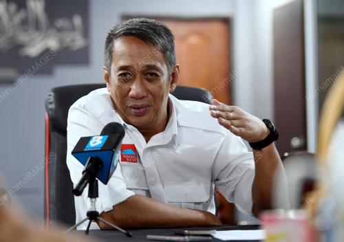 DATUK MOHD ARSAD BISTARI