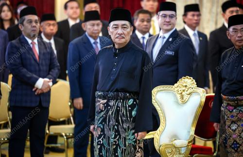 DATUK SERI HAJIJI NOOR