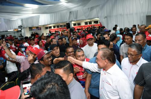 DATUK SERI ANWAR IBRAHIM