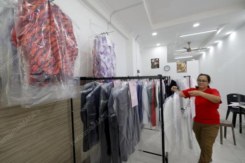 KEDAI DOBI
