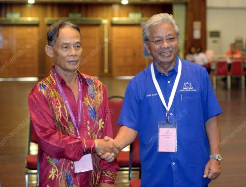 PRN16_25042016_PENAMAAN_CALON