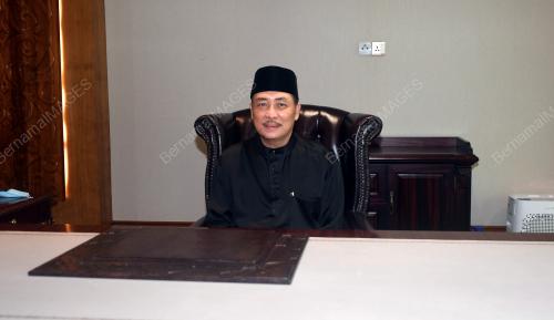 DATUK HAJIJI NOOR