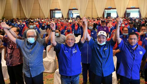 MAJLIS RAMAH MESRA PEMIMPIN BN DAN BERSATU