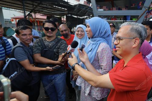 DATUK FAHMI FADZIL