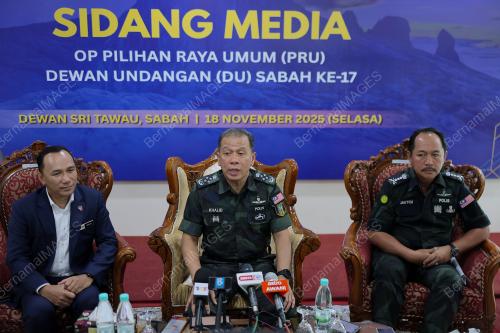 DATUK SERI MOHD KHALID ISMAIL