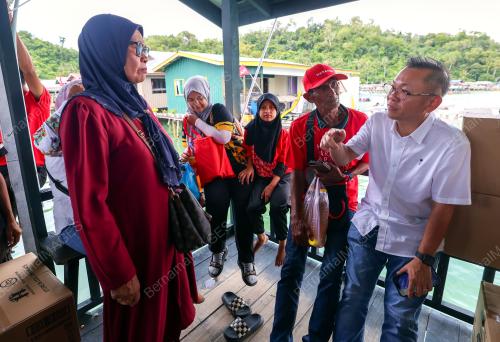 DATUK CHAN FOONG HIN