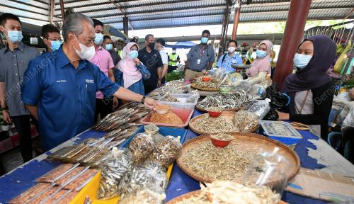 TAN SRI MUHYIDDIN YASSIN