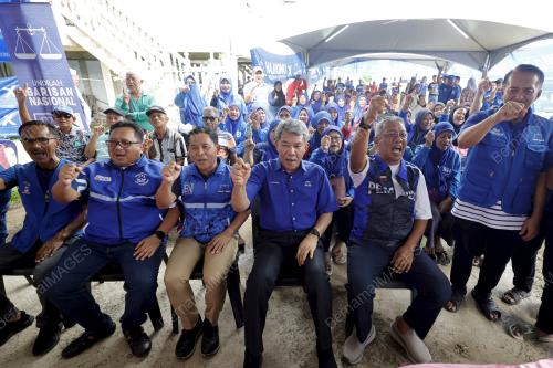 DATUK SERI MOHAMAD HASAN