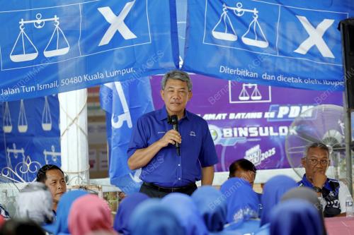 DATUK SERI MOHAMAD HASAN