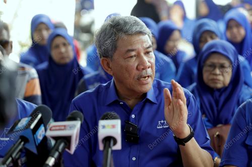 DATUK SERI MOHAMAD HASAN