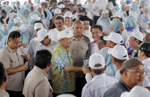 DATUK SERI HAJIJI NOOR