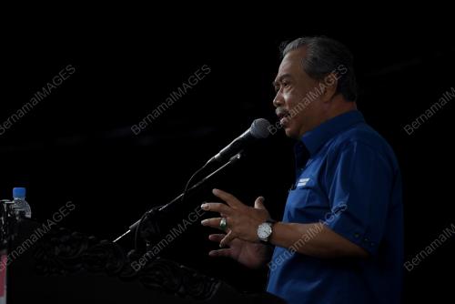 TAN SRI MUHYIDDIN YASSIN