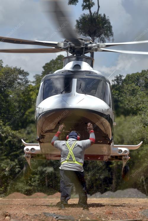 PRN32_30042016_HELIKOPTER