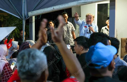 DATUK SERI ANWAR IBRAHIM