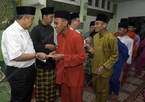 PRN34_04052016_TPM_MASJID