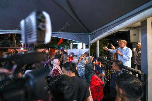 DATUK SERI ANWAR IBRAHIM