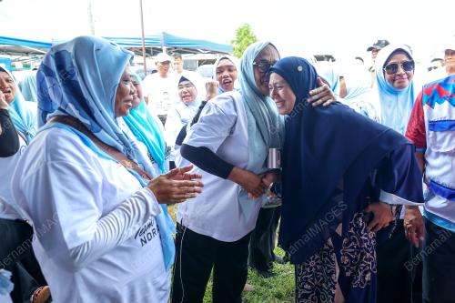 DATUK NORAZLINAH ARIF