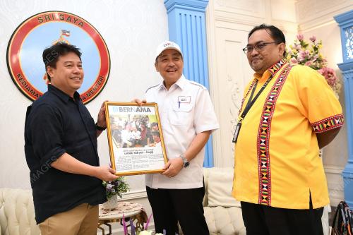 DATUK SERI HAJIJI NOOR