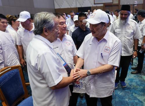 DATUK SERI HAJIJI NOOR