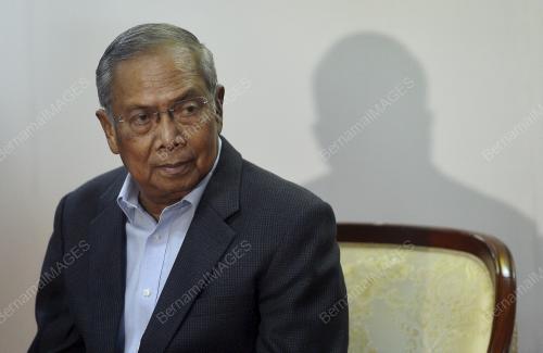 PRN42_05052016_ADENAN_PC