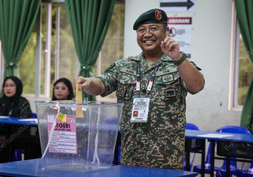 HARI PENGUNDIAN AWAL