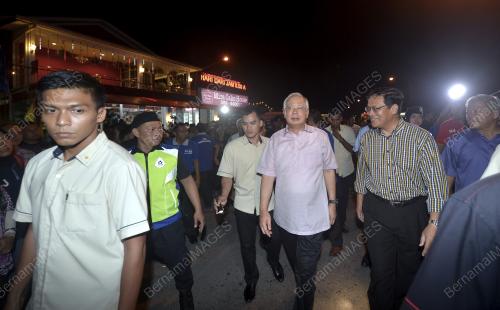 PRN43_24042016_NAJIB_TINJAU