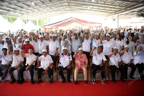 DATUK SERI HAJIJI NOOR