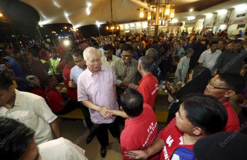 PRN44_24042016_NAJIB_TINJAU