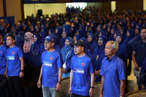 DATUK ONN HAFIZ GHAZI