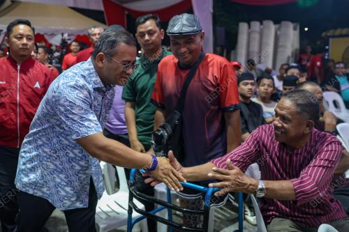 DATUK SERI AMIRUDIN SHARI