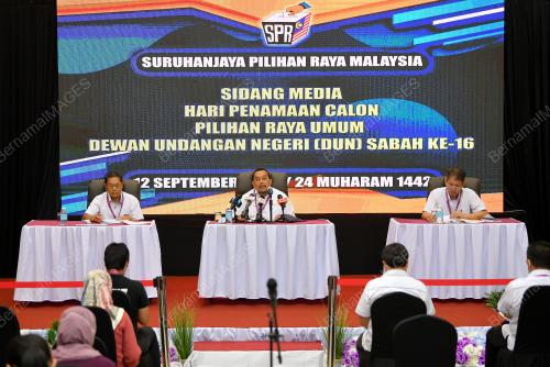 DATUK ABDUL GHANI SALLEH