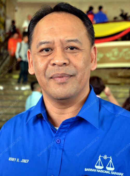 PRN53_07052016_N2_TASIK_BIRU