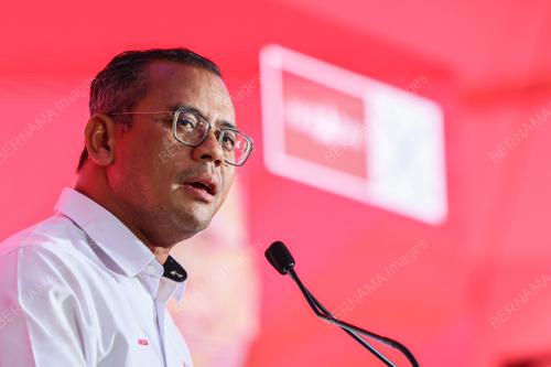 DATUK SERI AMIRUDIN SHARI
