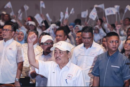 DATUK SERI HAJIJI NOOR
