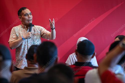 NOR ZULAILA ABDUL GHANI